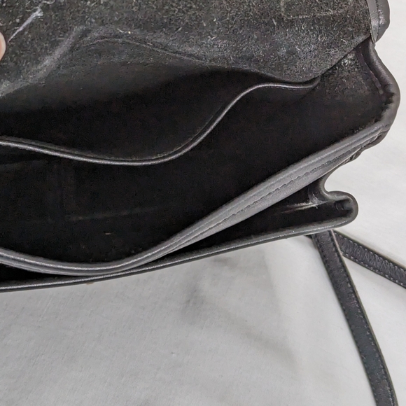 VTG Coach Station Bag Black Leather Crossbody Purse - Picture 10 of 14